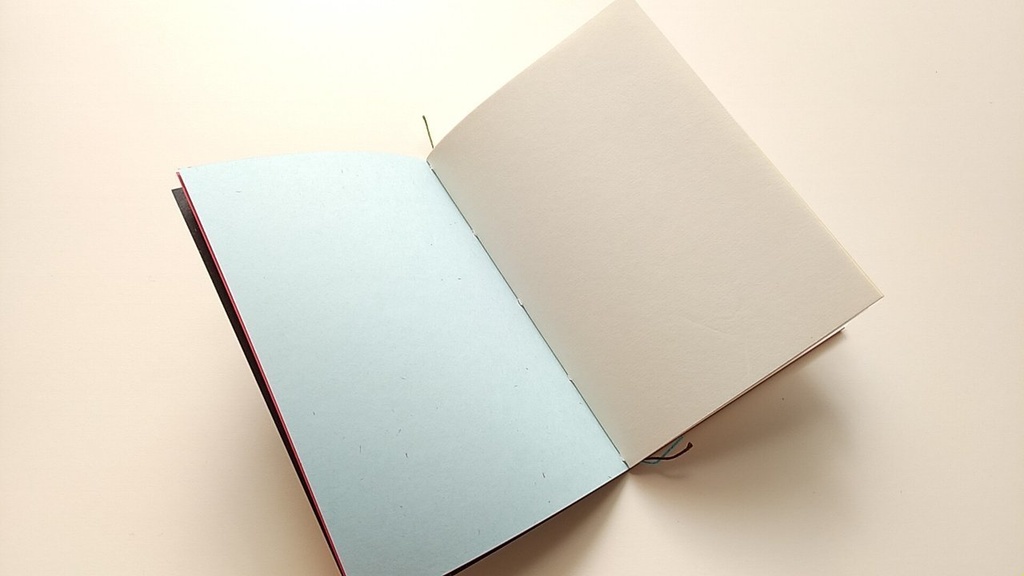 A6ノート「憧れの民族衣装」【紙たくさん!ノート】