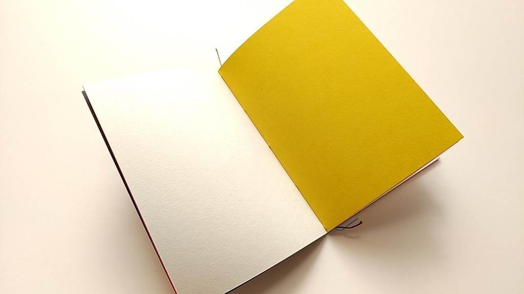 A6ノート「憧れの民族衣装」【紙たくさん!ノート】