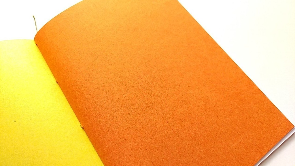 A6ノート「憧れの民族衣装」【紙たくさん!ノート】