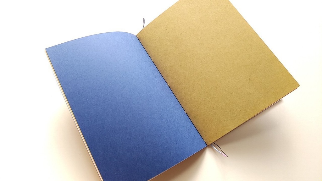 A6ノート「舞踏する人」【紙たくさん!ノート】