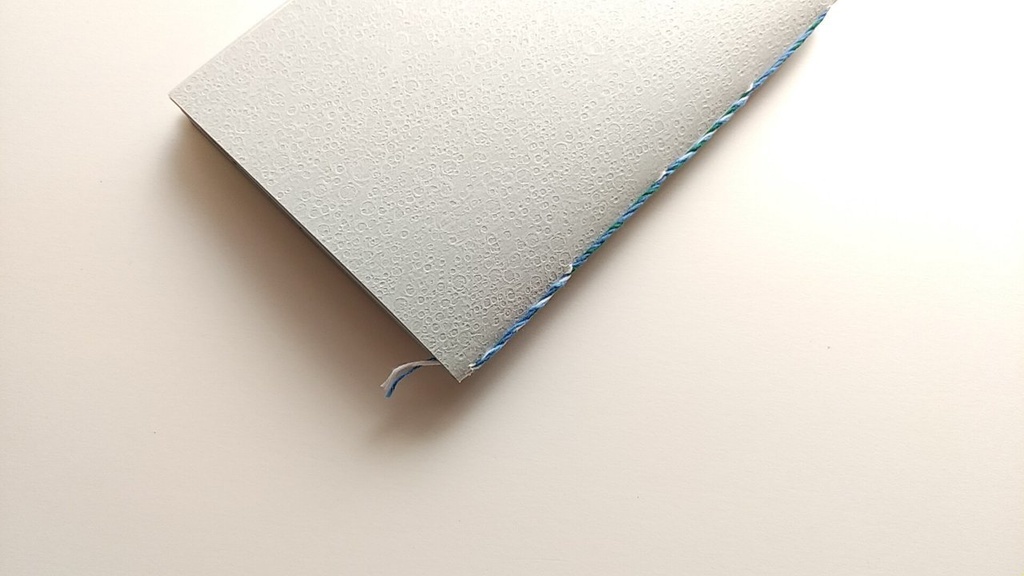 A6ノート「夜の長い国」【紙たくさん!ノート】