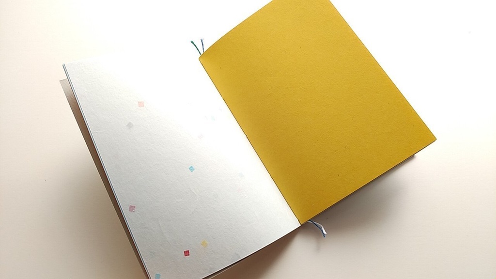 A6ノート「夜の長い国」【紙たくさん!ノート】