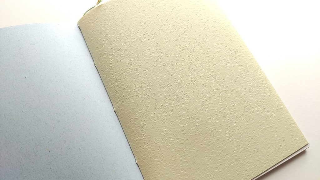 A6ノート「おいかけっこ」【紙たくさん!ノート】