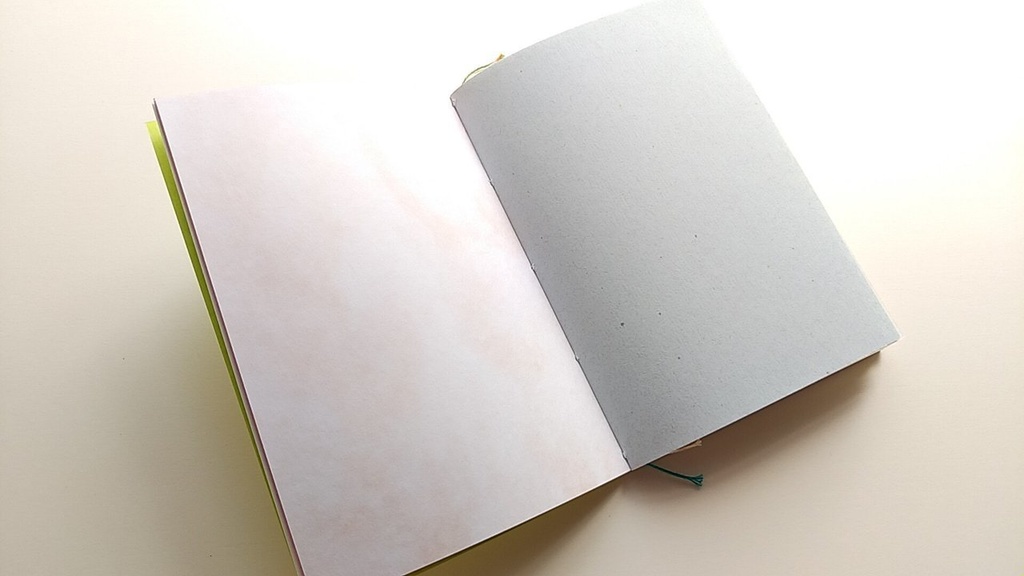 A6ノート「おいかけっこ」【紙たくさん!ノート】