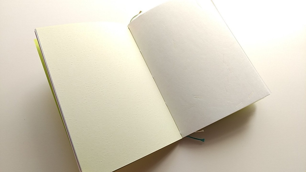 A6ノート「おいかけっこ」【紙たくさん!ノート】