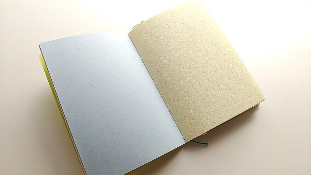 A6ノート「おいかけっこ」【紙たくさん!ノート】