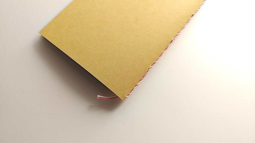 A6ノート「空の飛び方 11」【紙たくさん!ノート】