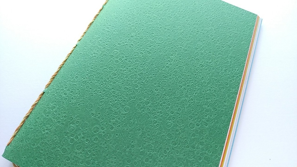 A6ノート「とっておきをみつけに」【紙たくさん!ノート】