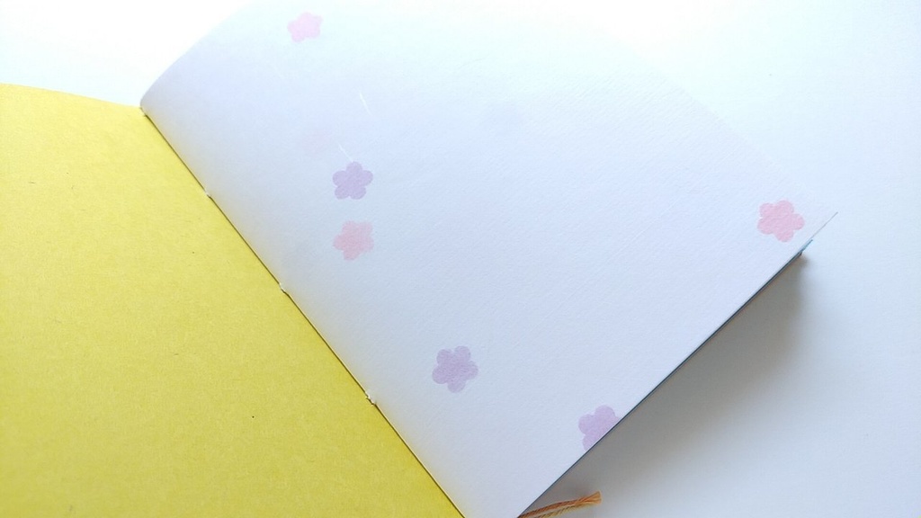 A6ノート「とっておきをみつけに」【紙たくさん!ノート】