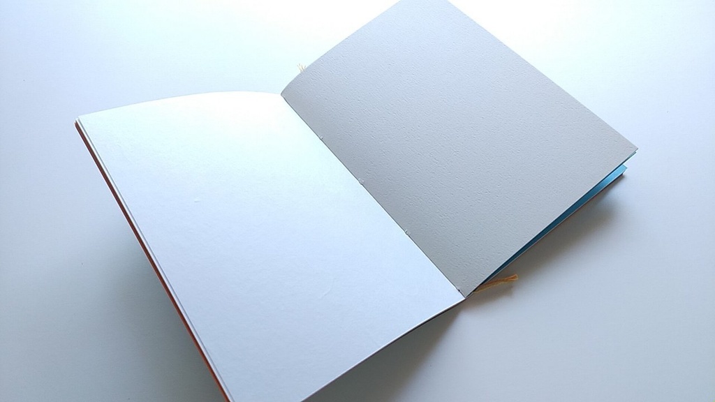 A6ノート「とっておきをみつけに」【紙たくさん!ノート】