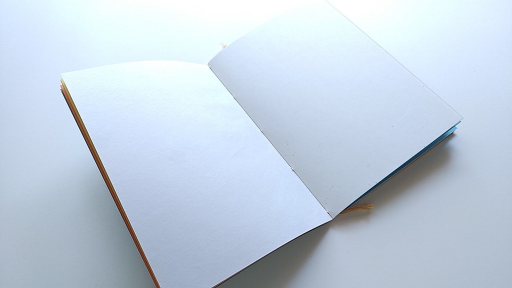 A6ノート「とっておきをみつけに」【紙たくさん!ノート】