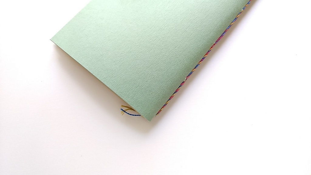 A6ノート「ハンターのお時間です🐟」【紙たくさん!ノート】