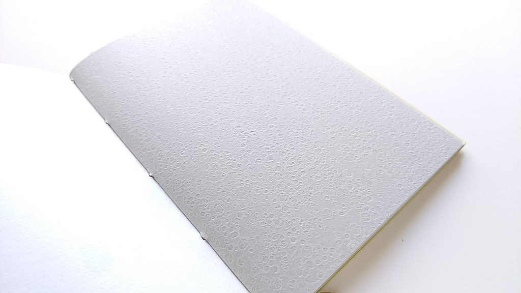 A6ノート「ハンターのお時間です🐟」【紙たくさん!ノート】