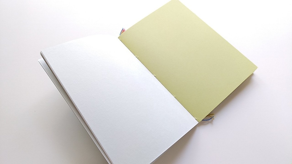 A6ノート「ハンターのお時間です🐟」【紙たくさん!ノート】