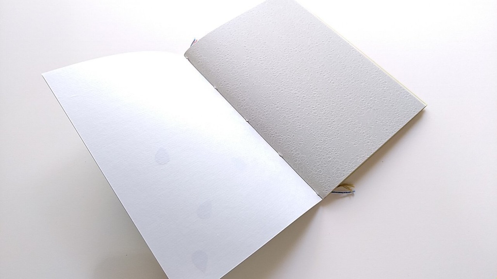 A6ノート「ハンターのお時間です🐟」【紙たくさん!ノート】