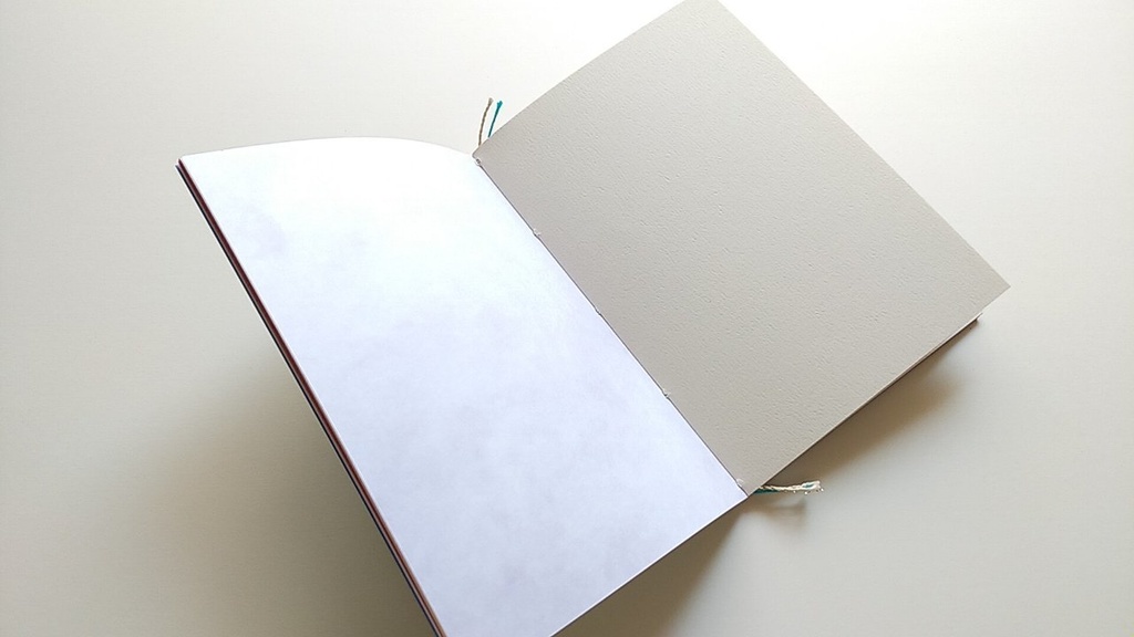 A6ノート「美しい空を歩く」【紙たくさん!ノート】