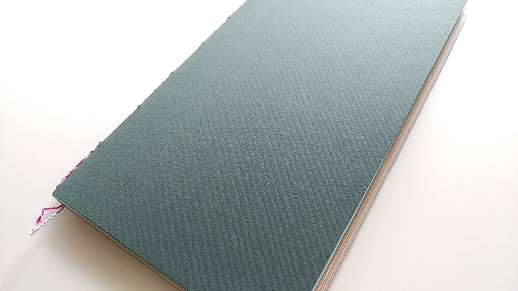 【traveler's レギュラー64P】「蓮をうかべて」