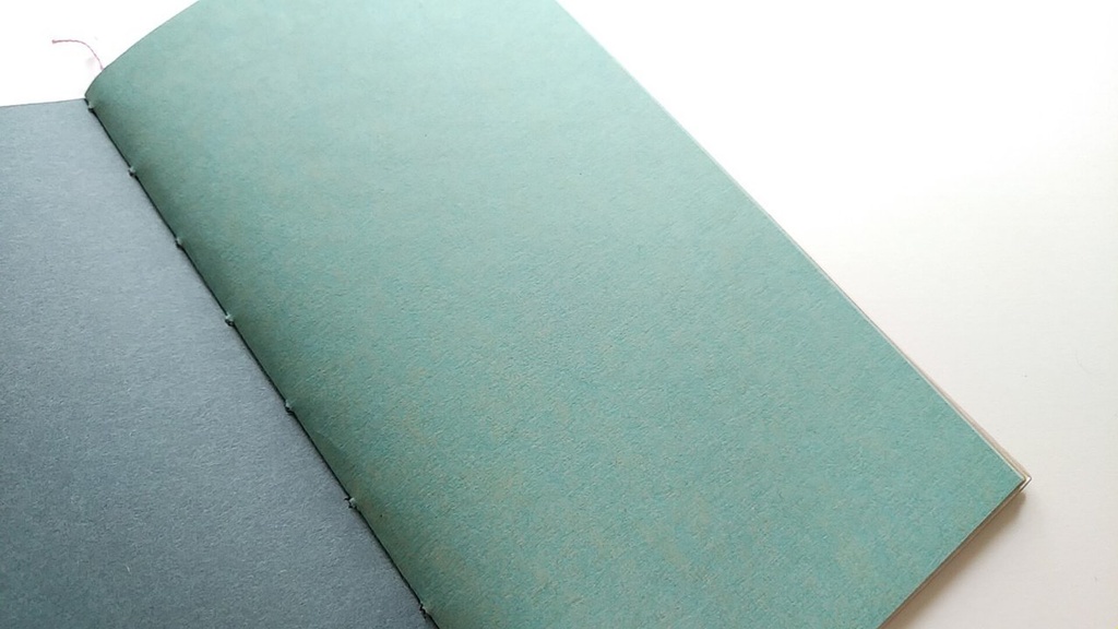 【traveler's レギュラー64P】「蓮をうかべて」