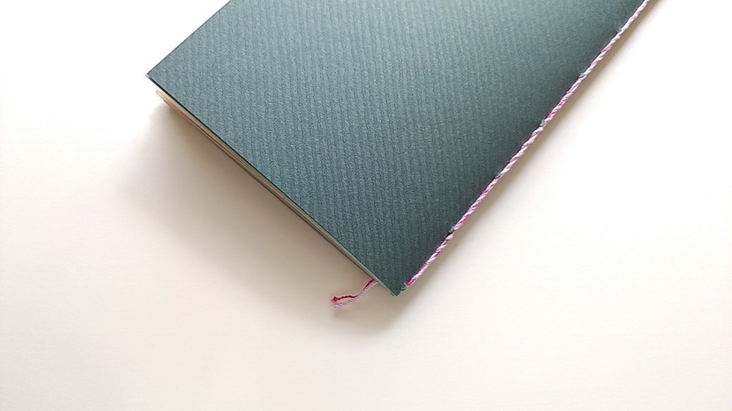 【traveler's レギュラー64P】「蓮をうかべて」