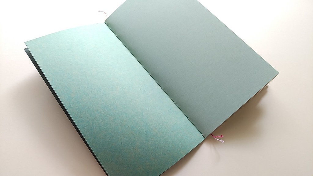 【traveler's レギュラー64P】「蓮をうかべて」