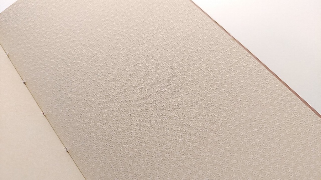 【traveler's レギュラー64P】「あこがれとトランクケース」