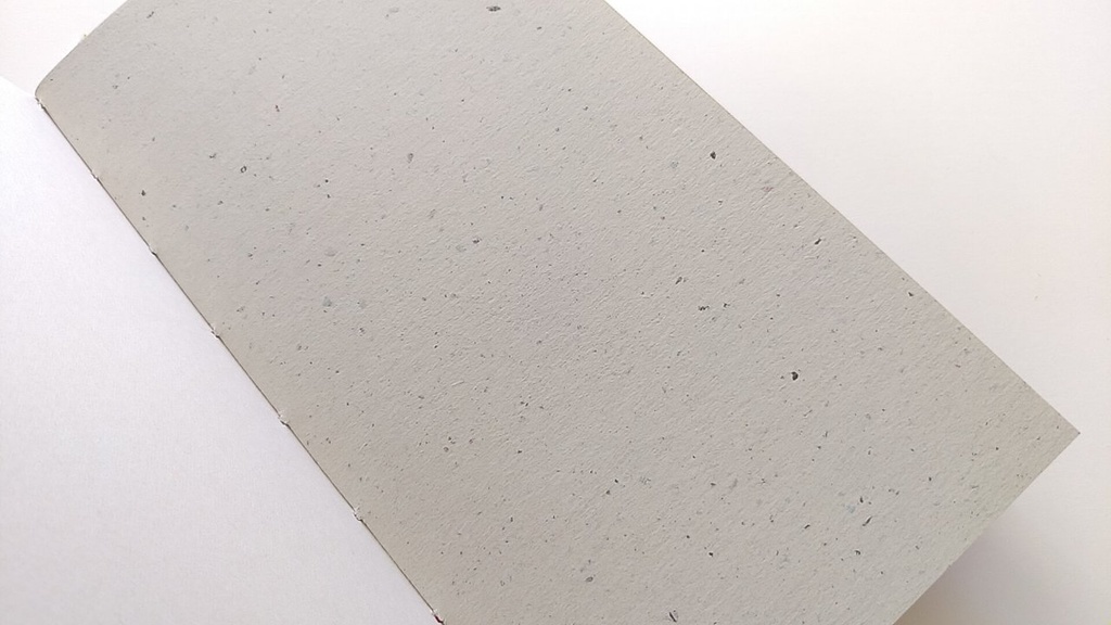 【traveler's レギュラー64P】「あこがれとトランクケース」