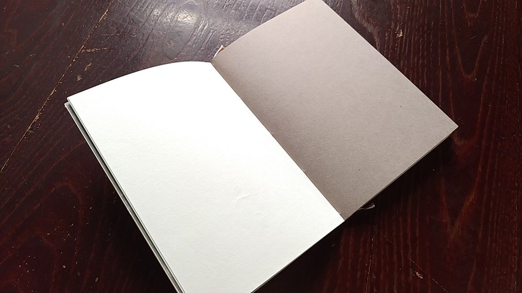 A6ノート「ハンザキ、すまう。」【紙たくさん!ノート】