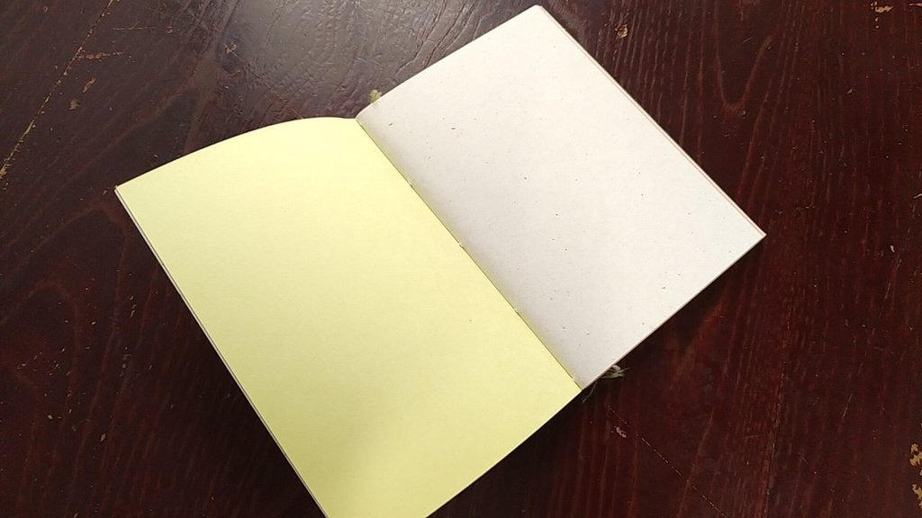 ✒A6ノート「シラクサの花」【紙たくさん!ノート】