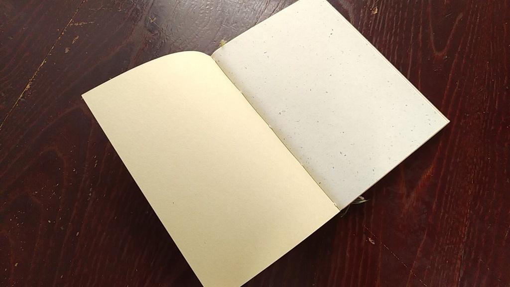 ✒A6ノート「シラクサの花」【紙たくさん!ノート】