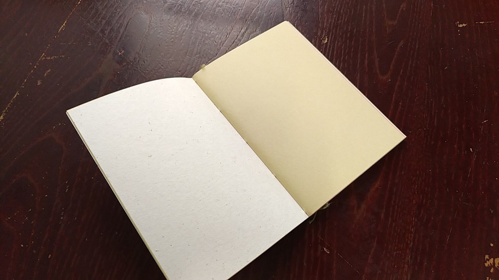 ✒A6ノート「シラクサの花」【紙たくさん!ノート】