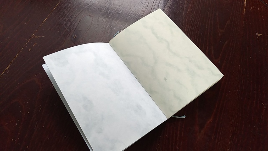 ✒A6ノート「嵐、やってくる。」【紙たくさん!ノート】