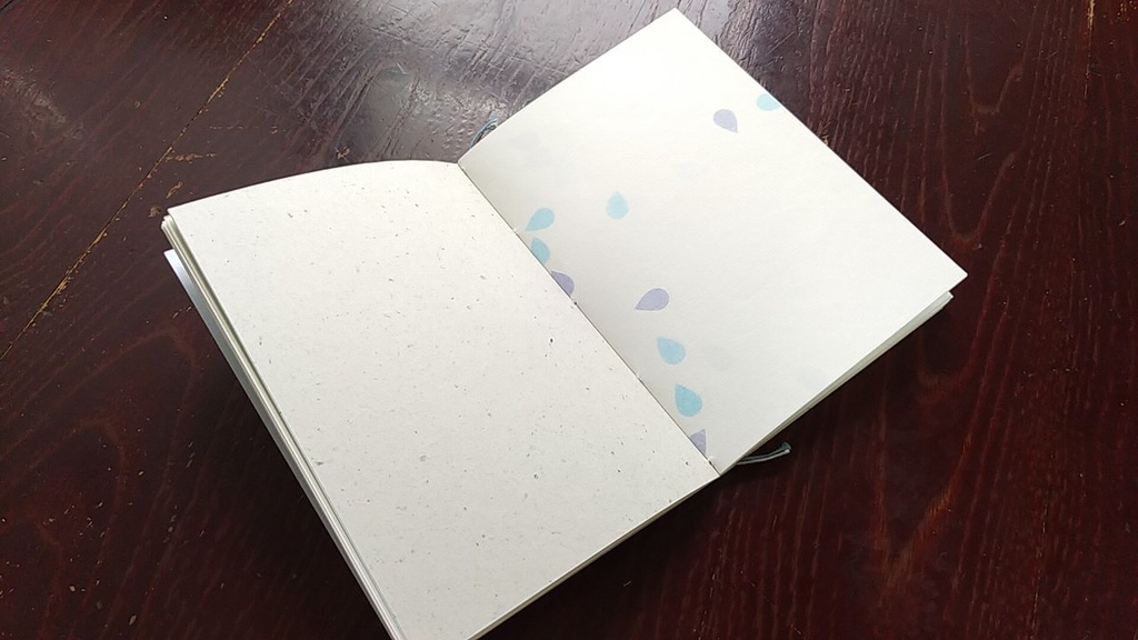 ✒A6ノート「嵐、やってくる。」【紙たくさん!ノート】