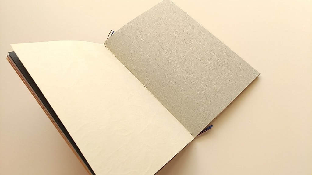 ✒A6ノート「大地鳴る」【紙たくさん!ノート】