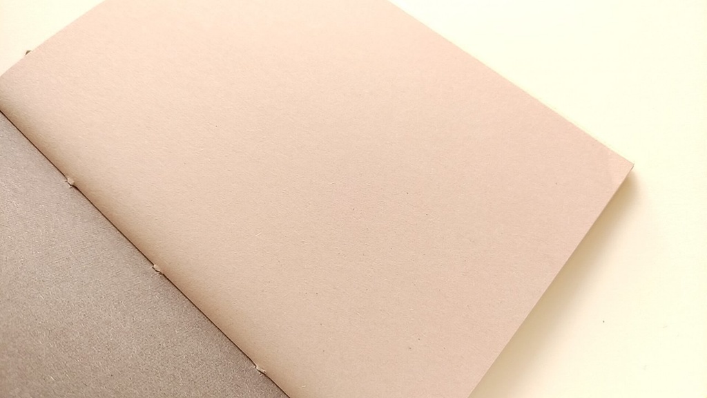 ✒A6ノート「こげちゃったハンバーグ…」【紙たくさん!ノート】