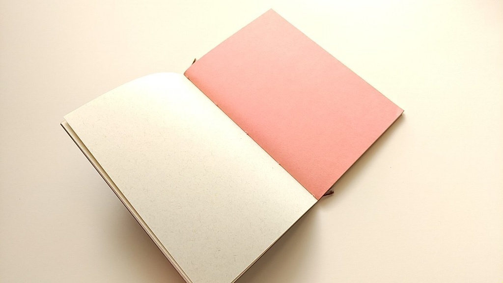 ✒A6ノート「こげちゃったハンバーグ…」【紙たくさん!ノート】