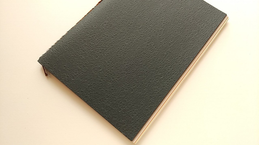 ✒A6ノート「こげちゃったハンバーグ…」【紙たくさん!ノート】