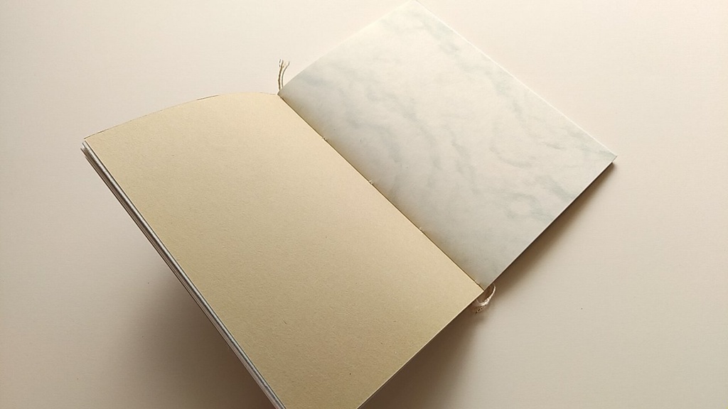 ✒A6ノート「流木は旅する」【紙たくさん!ノート】