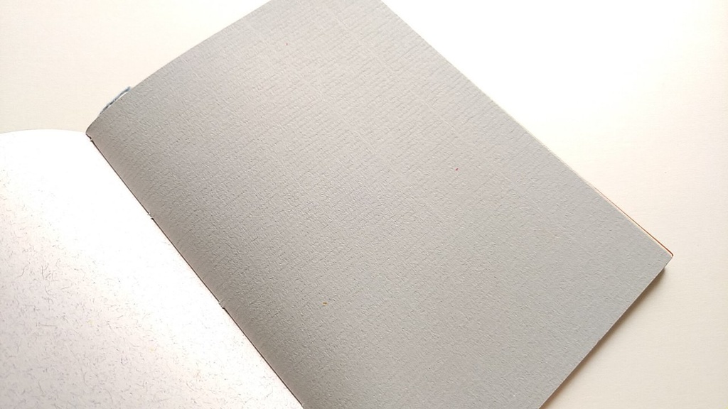 ✒A6ノート「BORN」【紙たくさん!ノート】