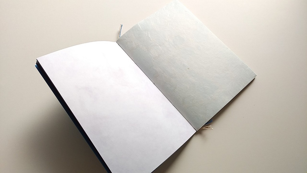 ✒A6ノート「うまれゆくもの」【紙たくさん!ノート】