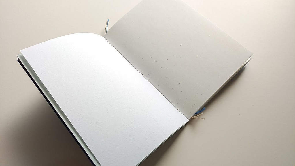 ✒A6ノート「うまれゆくもの」【紙たくさん!ノート】