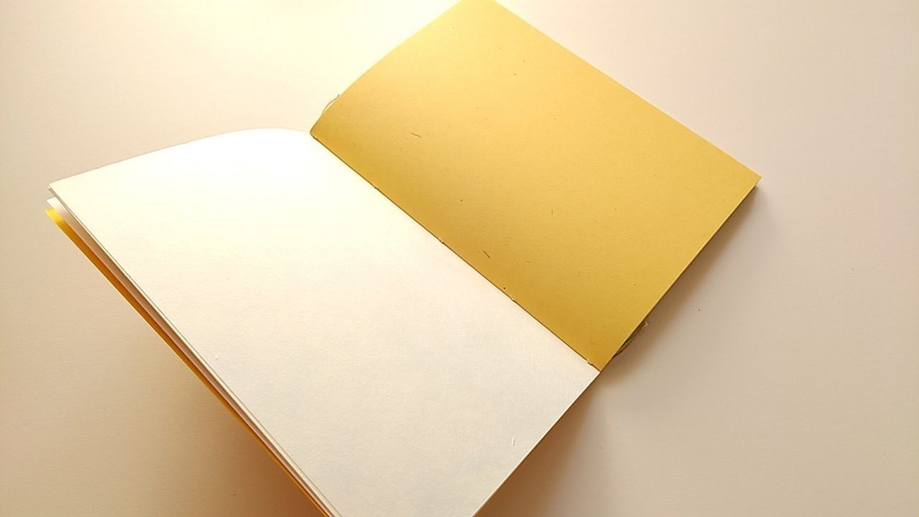 ✒A6ノート「風のバラ」【紙たくさん!ノート】