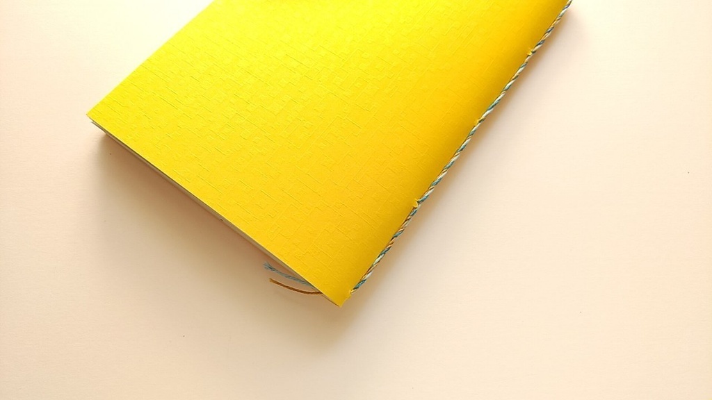 ✒A6ノート「風のバラ」【紙たくさん!ノート】