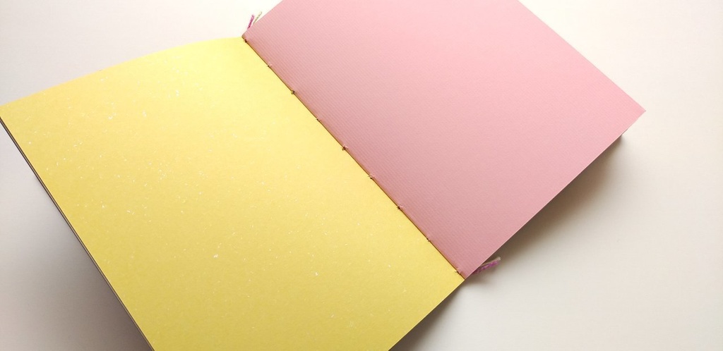 A5ノート【薄手 Re.】「心をこめて A」紙たくさんノート!