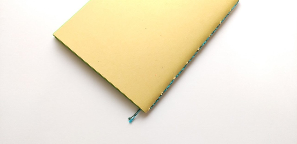 A5ノート【薄手 Re.】「野に駆ける」紙たくさんノート!