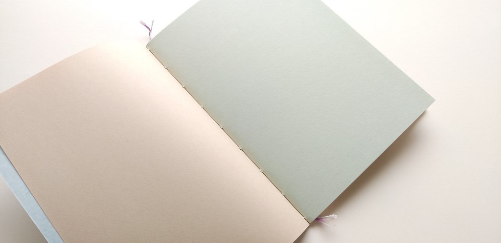 A5ノート【薄手 Re.】「空に逢ひ B」紙たくさんノート!