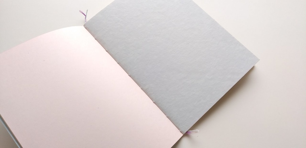 A5ノート【薄手 Re.】「空に逢ひ B」紙たくさんノート!