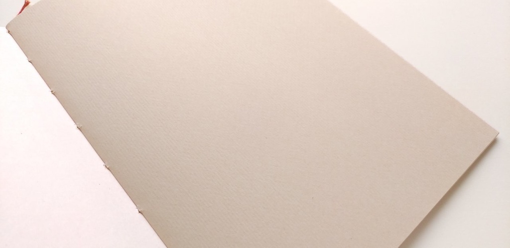 A5ノート【薄手 Re.】「憂いのひと B」紙たくさんノート!