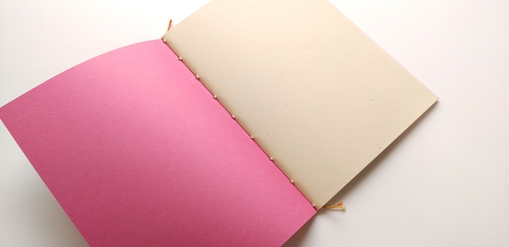 A5ノート【薄手 Re.】「憂いのひと B」紙たくさんノート!