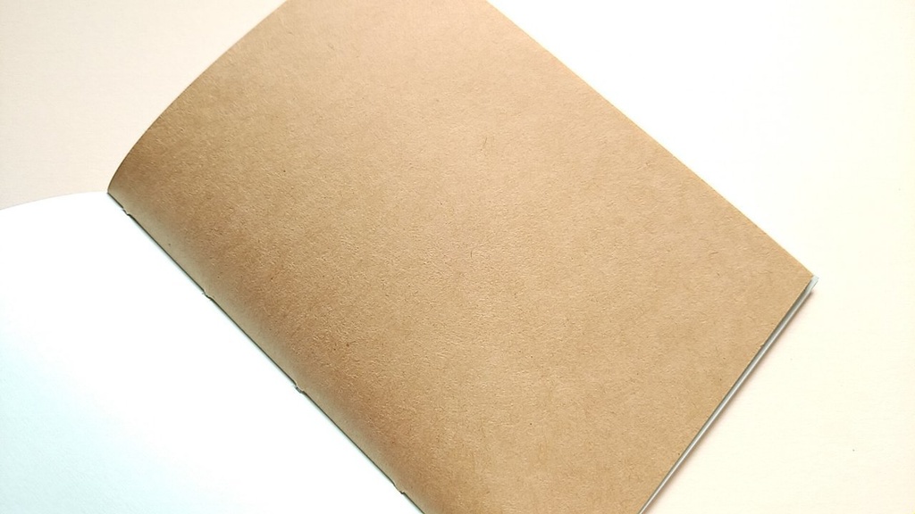 【Passport 64P】紙たくさん! 利休ブラウン+カラフル