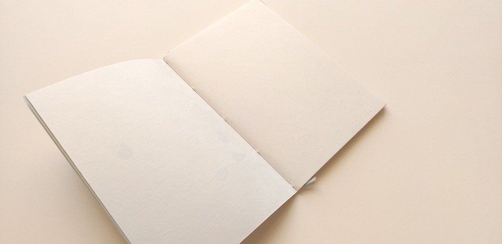 A6ノート “終わり”を知らぬ-海月-Ⅰ【紙たくさん!ノート】